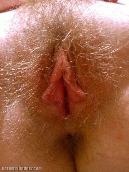 Very hairy ginger pussy